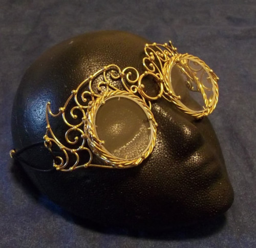 Steampunk goggles by Francis Prachthauser