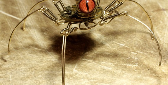 Steampunk-Speudo-Spider-Robot-Sculpture-with-Orange-eye